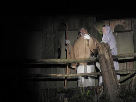 Utrinki iz 56. uprizoritve predstave Božična noč pri Ivanovem izviru na Razkrižju 6